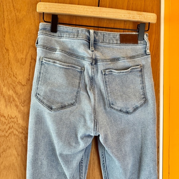 Hollister High Rise Color Block Blue Jeans - Size 5/27 - Picture 4 of 7